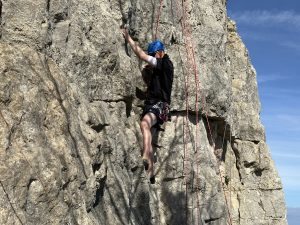 How to get started outdoor climbing independently – Berkeley Square  Barbarian